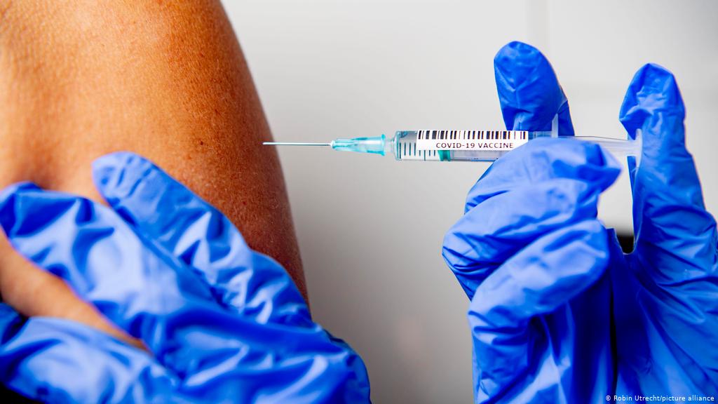 BREAKING NEWS : 18+ वैक्सीनेशन को लेकर अब स्थिति साफ़, अंत्योदय कार्डधारकों को मिलेगी प्राथमिकता, जानिए कैसे हर विकासखण्ड तक लगेगा टीका