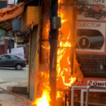 BIG NEWS : पुलिसकर्मियों सूझबूझ से राजधानी में टला बड़ा हादसा, कॉम्प्लेक्स की दुकान में अचानक लग गयी आग
