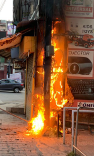 BIG NEWS : पुलिसकर्मियों सूझबूझ से राजधानी में टला बड़ा हादसा, कॉम्प्लेक्स की दुकान में अचानक लग गयी आग