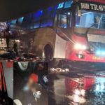 BIG ACCIDENT NEWS : यात्रियों से भरी खड़ी बस में ट्रक ने मारी जबरदस्त टक्कर, दर्दनाक हादसे में 18 की मौत, 50 यात्री गंभीर
