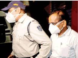 फर्जी तरीके से आईएएस बने वर्मा गिरफ्तार