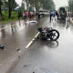 CG ACCIDENT BREAKING : नेशनल हाईवे पर दर्दनाक हादसा, ट्रक की चपेट में आये बाईक सवार, 3 नाबालिगों की मौत 