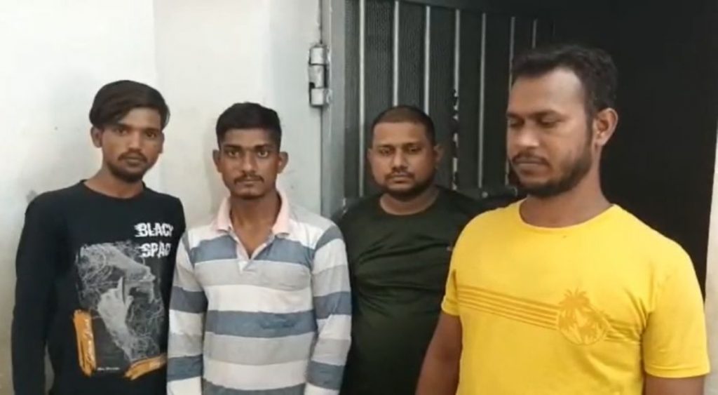 RAIPUR CRIME NEWS : राजधानी में चाकूबाजी के 4 आरोपी गिरफ्तार, विसर्जन के दौरान हुआ था विवाद 