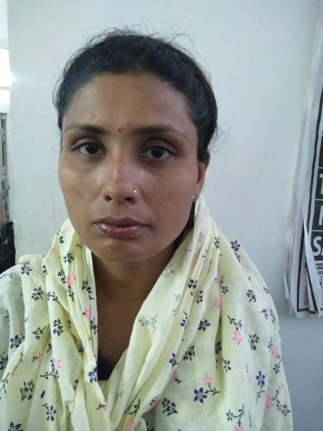 RAIPUR NEWS : पत्नी ने पति को मारा चाकू, पुलिस ने किया गिरफ्तार 