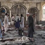 BIG NEWS : नमाज के वक़्त मस्जिद में ब्लास्ट , 100 लोगों की मौत, मचा हड़कंप 
