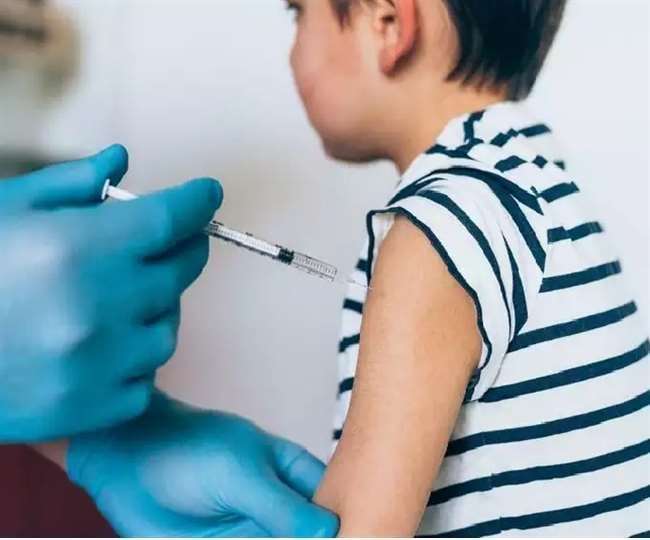 BIG BREAKING : अब 2 से 18 साल के बच्चों का होगा टीकाकरण, इस वैक्सीन को DGCI ने दी मंजूरी, जानिये पूरी डिटेल 