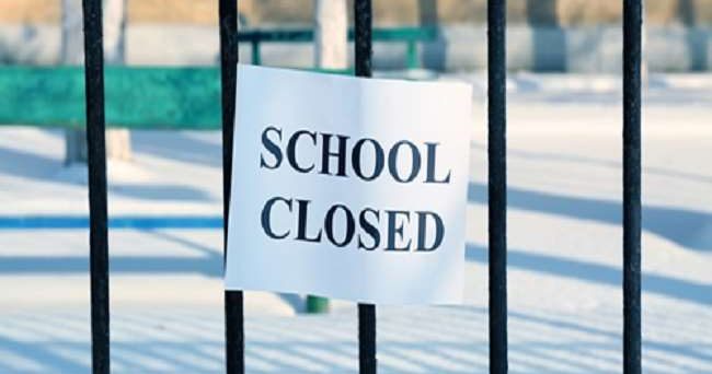 BIG NEWS : छत्तीसगढ़ में स्कूलों को लेकर शिक्षा विभाग का बड़ा फैसला, राजधानी सहित इन जिलों में हुए बंद, पहली से 12वीं तक की ऑफलाइन कक्षाएं रद्द