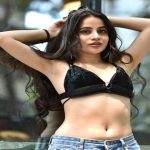 Urfi Javed stunned by wearing a short crop top and skirt on 'Bralette', fans stunned after watching the video, said, 'Fantastic belly dance'