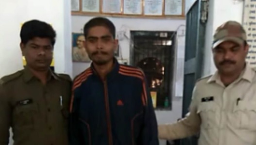 CG CRIME NEWS : आपसी विवाद में बेटे ने की पिता की पिटाई, फिर नाक-मुँह दबाकर की थी हत्या, अब गिरफ्तार 