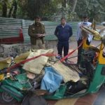 ACCIDENT NEWS : राजधानी के रिंग रोड में बड़ा हादसा, ऑटो पर गिरा कंटेनर, 4 लोगों की दर्दनाक मौत