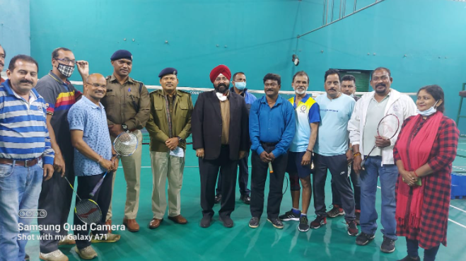 रायपुर प्रेस क्लब खेल मड़ई, बैडमिंटन टूर्नामेंट डबल्स में सुशील-चन्दन की जोड़ी बनी चैम्पियन