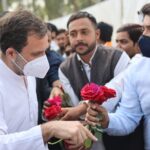 UP ELECTION 2022 : राहुल गाँधी से अमेठी में मिले महापौर एजाज़ ढेबर, चुनावी रैली में राहुल ने जमकर की छत्तीसगढ़ की तारीफ