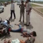 CG ACCIDENT NEWS : कैप्सूल वाहन से टकराई तेज रफ़्तार बाइक, जीजा-साले की मौके पर मौत 