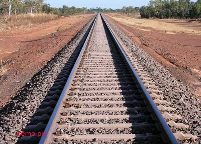 RAIPUR NEWS : ट्रेन की चपटे में आने से युवक की मौत, क्षत-विक्षत हालत में मिली लाश 