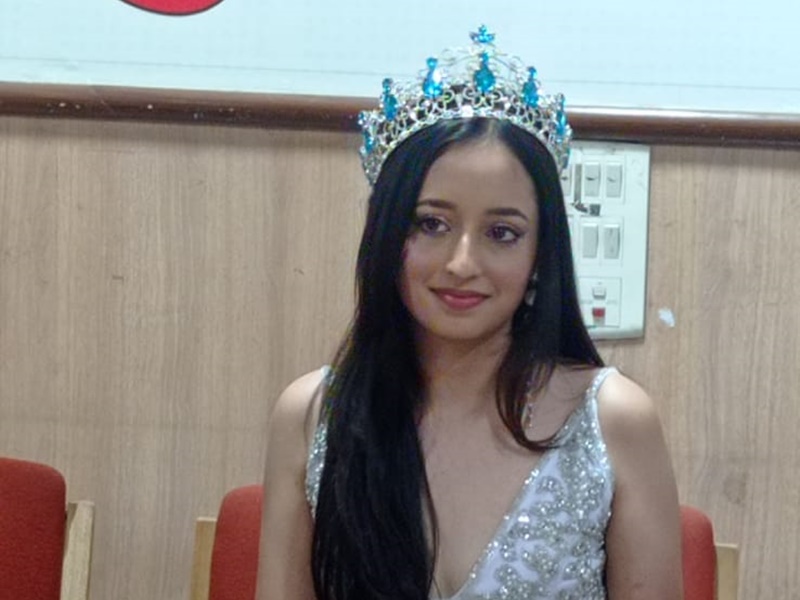 रायपुर की बेटी ने दुनिया में बढ़ाया भारत का मान, चुनी गई मिस टीन यूनिवर्स सेकेंड रनर-अप 2021