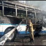 BIG BREAKING : चलती बस में लगी भीषण आग, जिंदा जलने से 4 यात्री की दर्दनाक मौत, 22 घायल