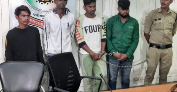 RAIPUR NEWS : एक्सप्रेस-वे में हुए लूट के बाद हत्याकांड का खुलासा, चार आरोपी गिरफ्तार