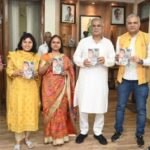 मुख्यमंत्री ने ‘बस्तर टाइगर‘ किताब का किया विमोचन : शहीद महेंद्र कर्मा के जीवन पर आधारित है किताब