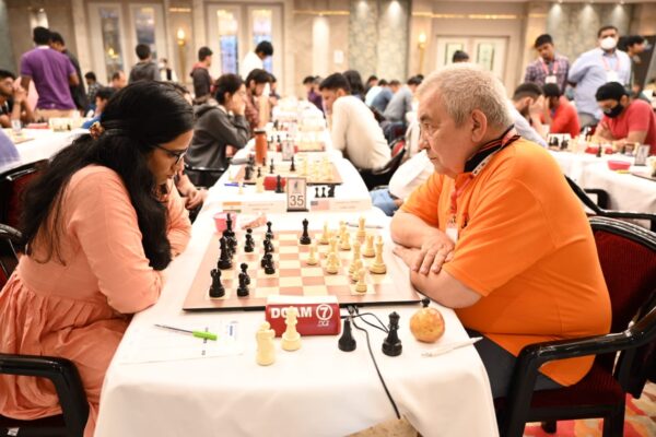 Chess Tournament : सीएम ट्राफी चेस टूर्नामेंट के चौथे दिन भी खिलाड़ियों ने दिखाया जलवा, योग आयोग अध्यक्ष ज्ञानेश शर्मा ने की आयोजन की सराहना 