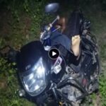 CG ACCIDENT NEWS : दिवाली की खरीददारी कर लौट रहे युवक की मौत, पेड़ से टकराई तेज रफ्तार बाइक 