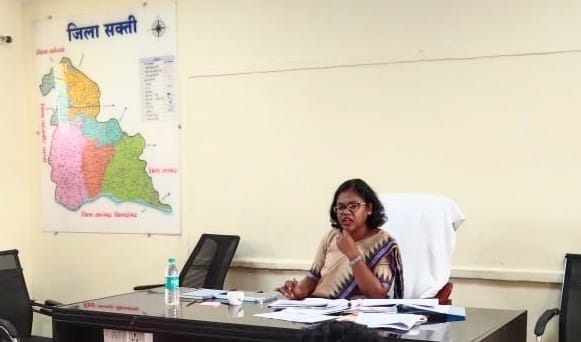  SAKTI NEWS : कलेक्टर नूपुर राशि पन्ना ने कलेक्टोरेट सभाकक्ष में स्वास्थ्य विभाग की ली बैठक, दिए कई महत्वपूर्ण निर्देश  