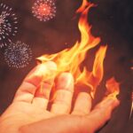 First Aid For Burns : दिवाली में पटाखे से जल जाए हाथ, तो तुरंत अपनाएं ये घरेलू उपाय, जल्द मिलेगी रहत 