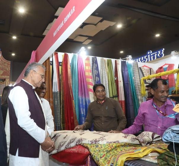 41st India International Trade Fair : नई दिल्ली में आयोजित 41वें भारत अंतर्राष्ट्रीय व्यापार मेले के छत्तीसगढ़ पवेलियन पहुंचे पर्यटन मंत्री साहू, पर्यटन विभाग के स्टॉल का लिया जायजा