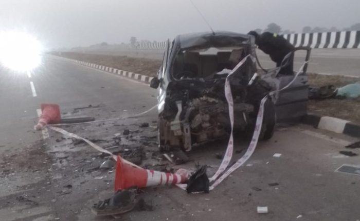 CG Big Accident: Tragic death of constable couple due to collision of unknown vehicle, accident happened while returning from wedding ceremony