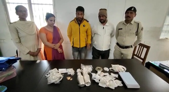CG Crime News: Police arrested 3 interstate accused for cheating crores of rupees in the name of Sona, two absconding