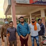 CG BREAKING: Bajrang Dal workers threatened to kill a woman journalist, 4 accused arrested
