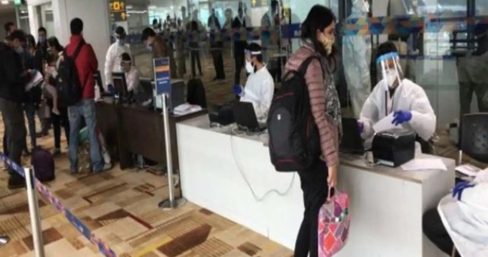 Corona virus: Government in alert mode regarding Corona, teachers will be on duty at the airport from December 31