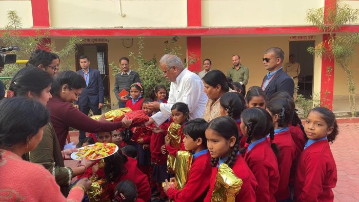 RAIPUR NEWS: Chief Minister Baghel did a surprise inspection of the Government Tribal Girls Ashram, reviewed the facilities and security arrangements of the hostel