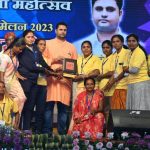 State Level Youth Festival: 2300 participants from across the state participated in the three-day youth festival, Sports and Youth Welfare Minister Umesh Patel gave prizes to the winners