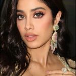 Janhvi Kapoor Photos: Janhvi Kapoor looked beautiful in traditional look, see picture