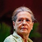 Sonia Gandhi was discharged from the hospital after 6 days, was troubled by viral infection