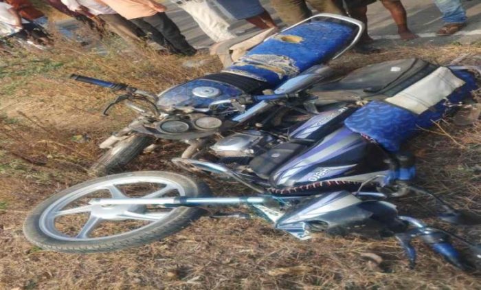 CG Accident: One killed on the spot due to a tremendous collision between two bikes, 3 injured…