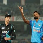 IND vs NZ T20 : टीम इंडिया ने जीता टॉस, चुनी गेंदबाजी, जानें दोनों टीमों की प्लेइंग-11