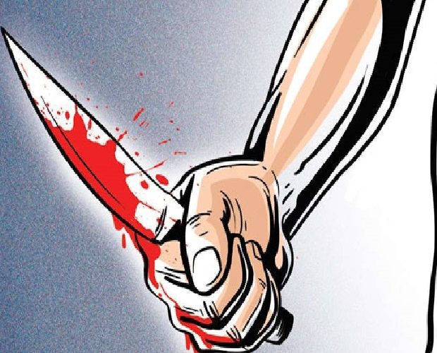 RAIPUR CRIME NEWS : राजधानी में बदमाशो के हौंसले बुलंद, FIR वापस नहीं लेने पर युवक को मार दिया चाकू, हालत गंभीर  