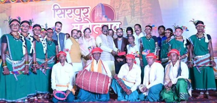 CG NEWS : Grand inauguration of Sirpur Festival: State government is encouraging folk artists: Minister Amarjeet Bhagat