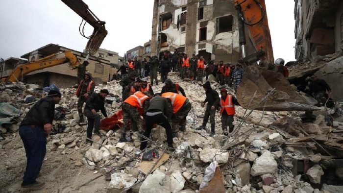 Earthquake in Turkey and Syria: Death toll in Turkey-Syria crossed 19 thousand, people yearn for food and water in severe cold