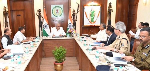 CG NEWS : मुख्यमंत्री बघेल ने 4 मंत्रियों के विभागों की बजट तैयारियों की समीक्षा की
