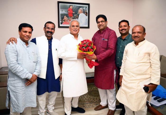 CG NEWS: Parliamentary Secretary and MLAs met the Chief Minister, expressed gratitude for increasing the quantity of paddy purchased in the interest of farmers to 20 quintals per acre