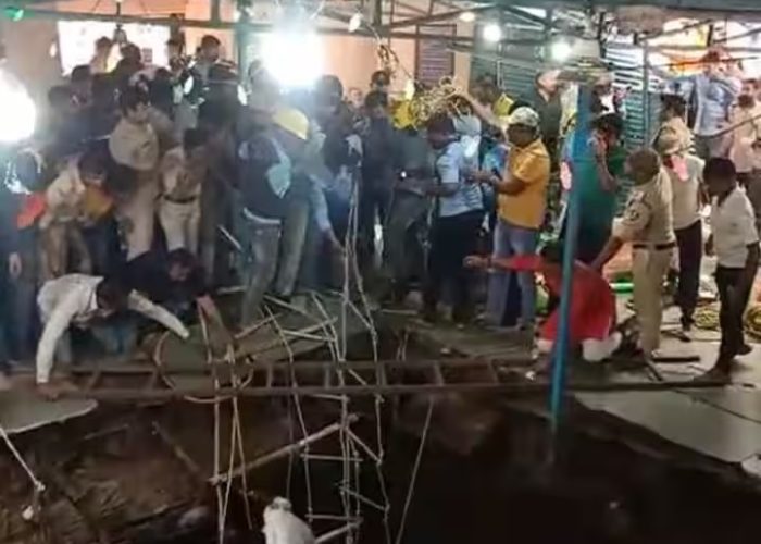 Indore Temple Collapse Update: 13 people died in Indore temple accident, announcement of compensation of Rs 4-4 lakh to the relatives of the deceased