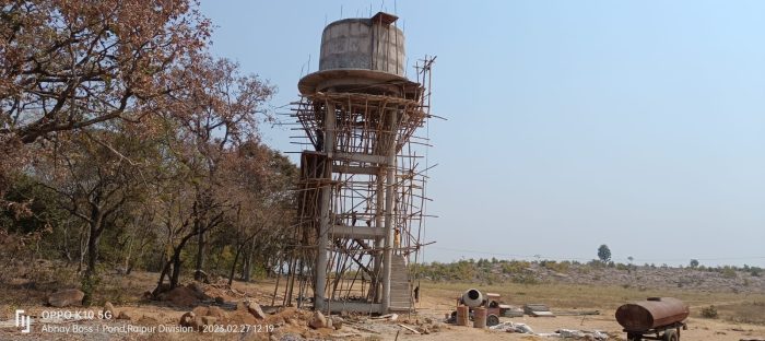 CG NEWS : Heavy negligence of contractor and PHE department in water tank pipeline construction work, water supply is not happening in taps even after completion of 2 years