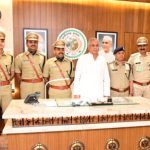 CG NEWS : मुख्यमंत्री बघेल से भारतीय पुलिस सेवा के प्रशिक्षु अधिकारियों ने की सौजन्य मुलाकात, सीएम ने बधाई देते हुए ली प्रशिक्षण की जानकारी 