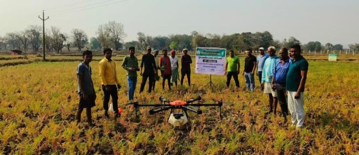 CG NEWS : DRONE demonstration in farmers' fields in Karlkha, use of drones in agriculture is a profitable deal for farmers