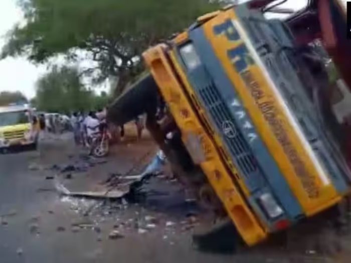 Big Accident: Horrific accident, high speed bus collided with truck, three women died, many injured