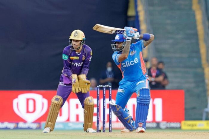 MI vs KKR: Mumbai beat Kolkata by 5 wickets, Iyer's century went in vain