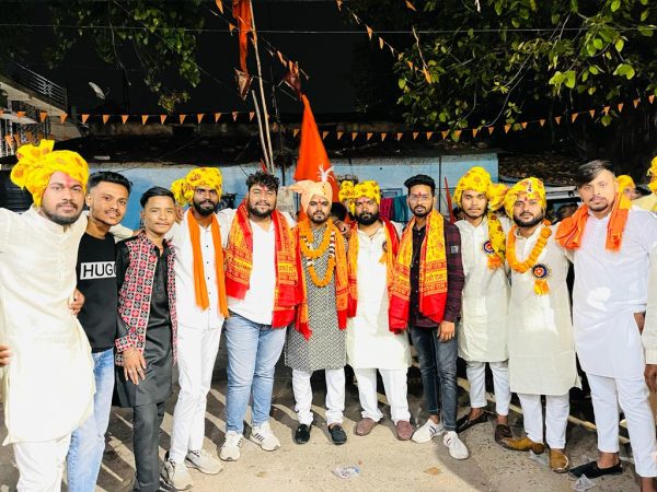 RAIPUR NEWS : जय माता दी परिवार द्वारा धूमधाम से निकाली गई भगवान श्री राम चंद्र की भव्य शोभा यात्रा