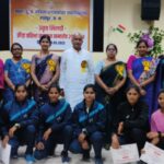 RAIPUR NEWS : Government D.B. 'Outstanding Sportsperson - Sports Talent Award Ceremony' organized in Women's Post Graduate College, players were rewarded with prize money and certificates
